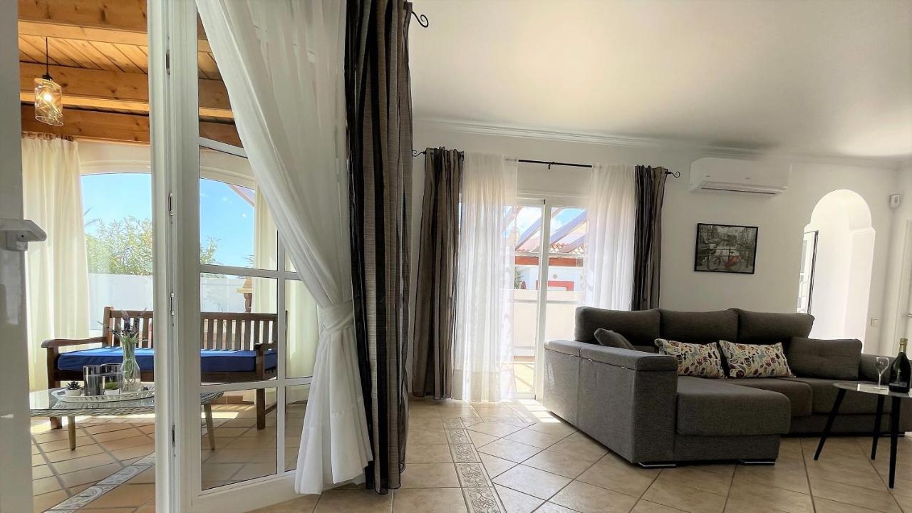 Chalet Amelie Antigua  Dış mekan fotoğraf